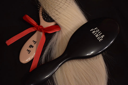 Foil & Fringe Brush